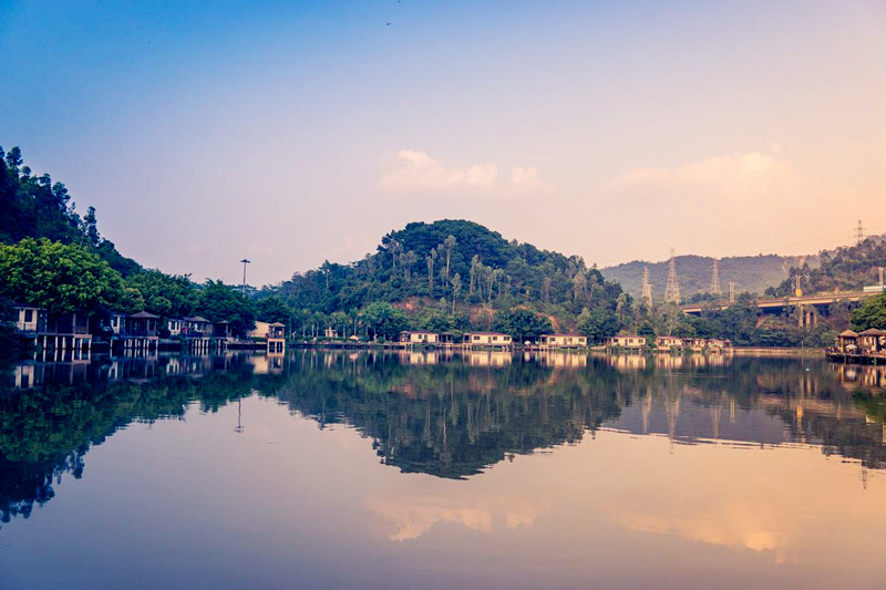 武汉乐农湖畔生态园休闲钓鱼