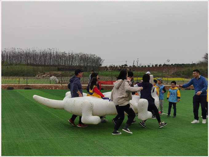 武汉员工拓展趣味活动龟兔赛跑