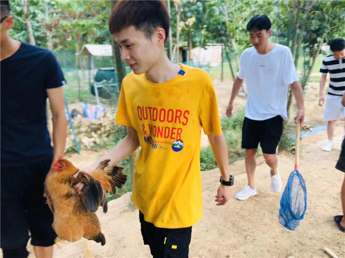 武汉员工拓展休闲一日游户外拓展