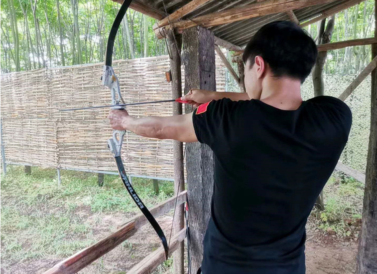 武汉乐农湖畔生态园休闲旅游射箭农家乐