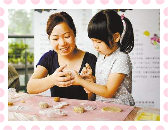 武汉乐农湖畔生态园中秋节制作冰皮月饼